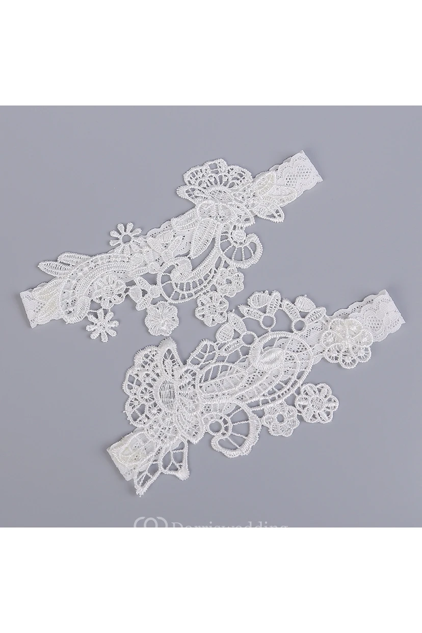 Zweiteiliges, elastisches Strumpfband aus weißer Spitze im Prinzessinnenstil (16-23 Zoll) view 2