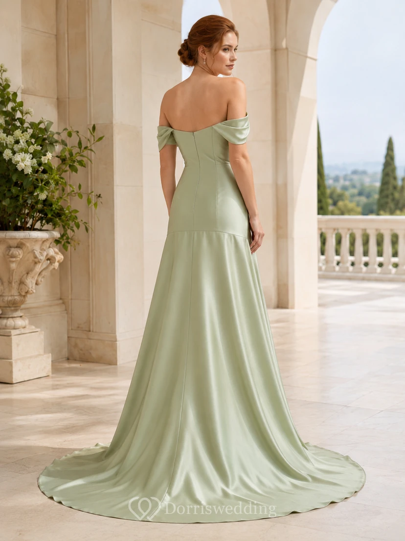 Robe de mariée sirène en satin sauge à épaules dénudées et taille basse view 2