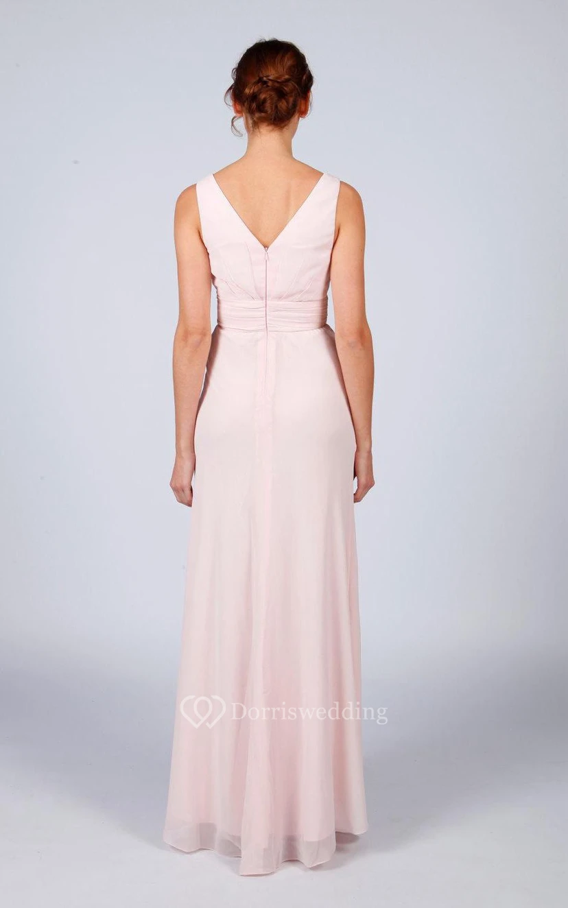 Vestido largo de gasa con escote en V y espalda en V, corte en A, color rosa empolvado. view 2