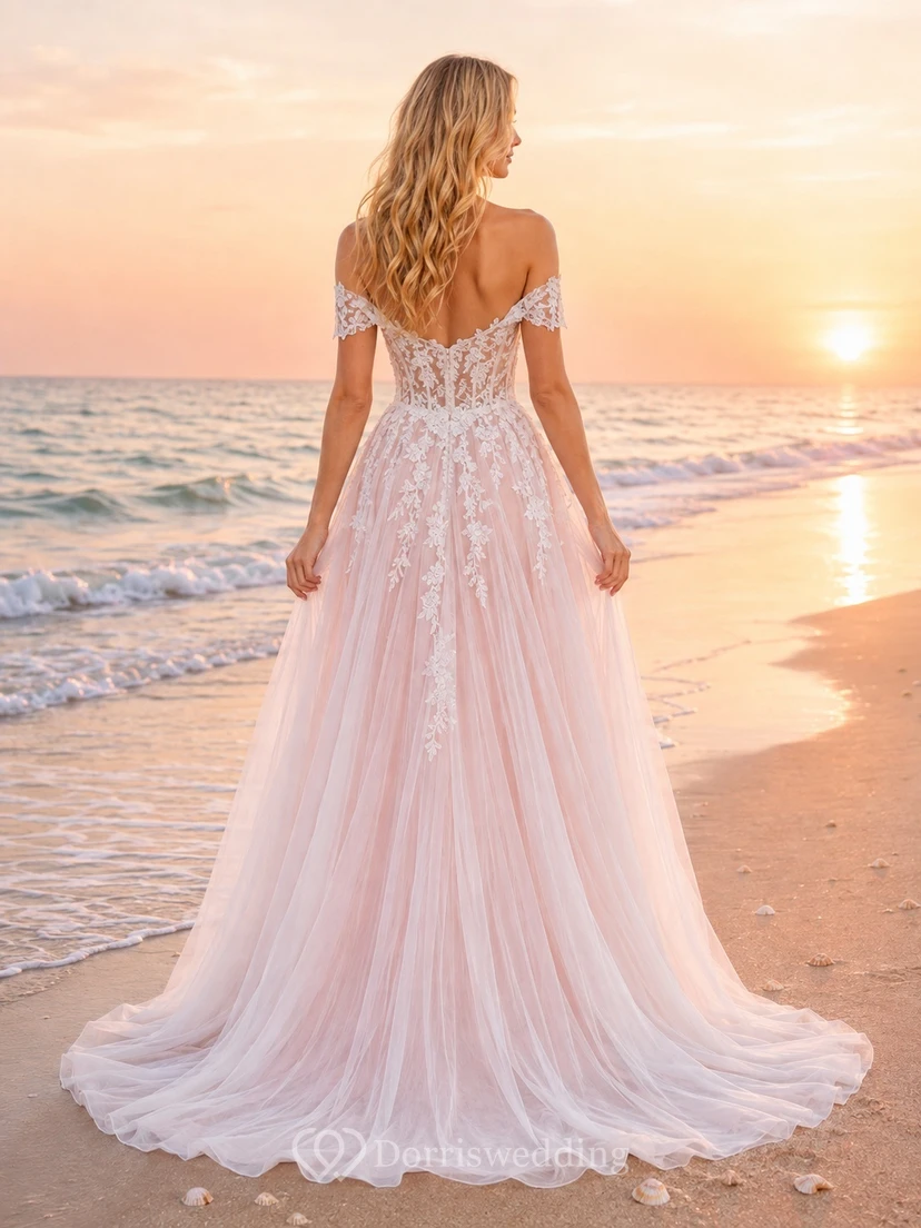 Rosafarbenes, schulterfreies, kurzärmeliges A-Linien-Brautkleid aus Spitze mit Schleppe – perfekt für Strandhochzeiten. view 2