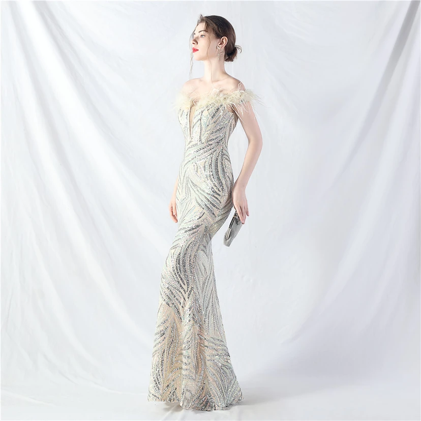 Robe de soirée haut de gamme à sequins, ornée d'un gilet à taille en arêtes de poisson et de plumes d'autruche. view 44