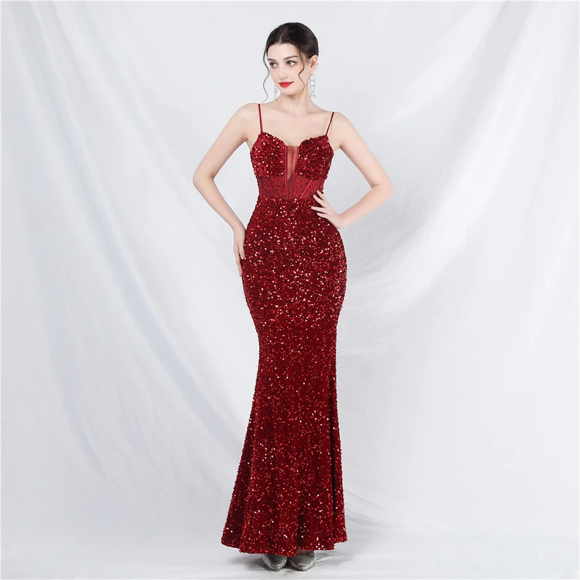 Vestido de noche pesado, estilo palacio, chaleco con diseño de espina de pescado, cintura con bordado de diamantes, flores, hombros descubiertos y tirantes. Vestido de alta gama. video preview