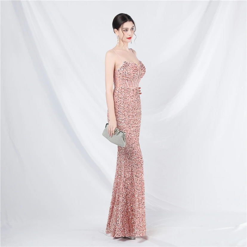 Vestido de noche pesado, estilo palacio, chaleco con diseño de espina de pescado, cintura con bordado de diamantes, flores, hombros descubiertos y tirantes. Vestido de alta gama. view 13