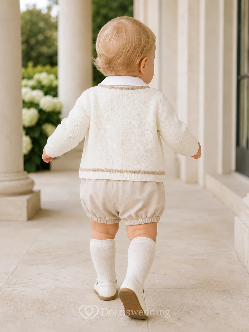 Elfenbeinfarbener, langärmeliger Feinstrick-Cardigan, Taufanzug für Babys view 2