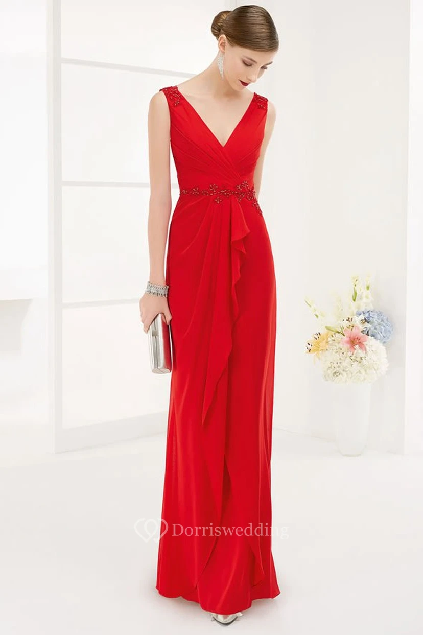 Vestido de fiesta largo hasta el suelo de gasa con escote en V y detalles de cristal.