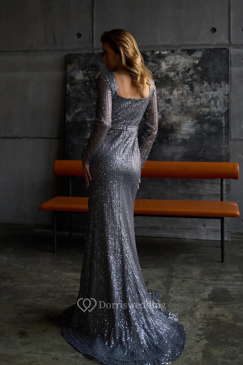 Robe de soirée fourreau à sequins, col carré et manches longues, ornée de perles view 6
