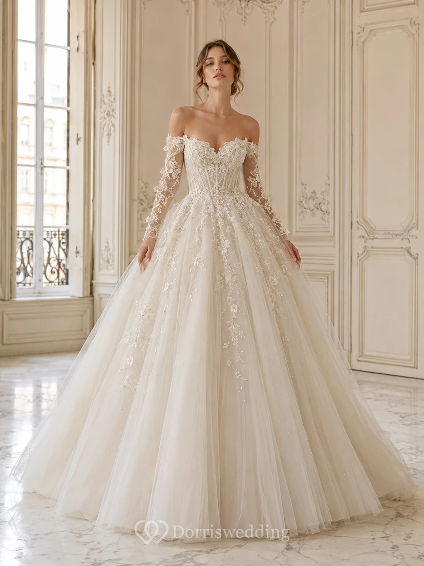 Robe de mariée de bal en dentelle florale festonnée à épaules dénudées et manches longues, traîne chapelle