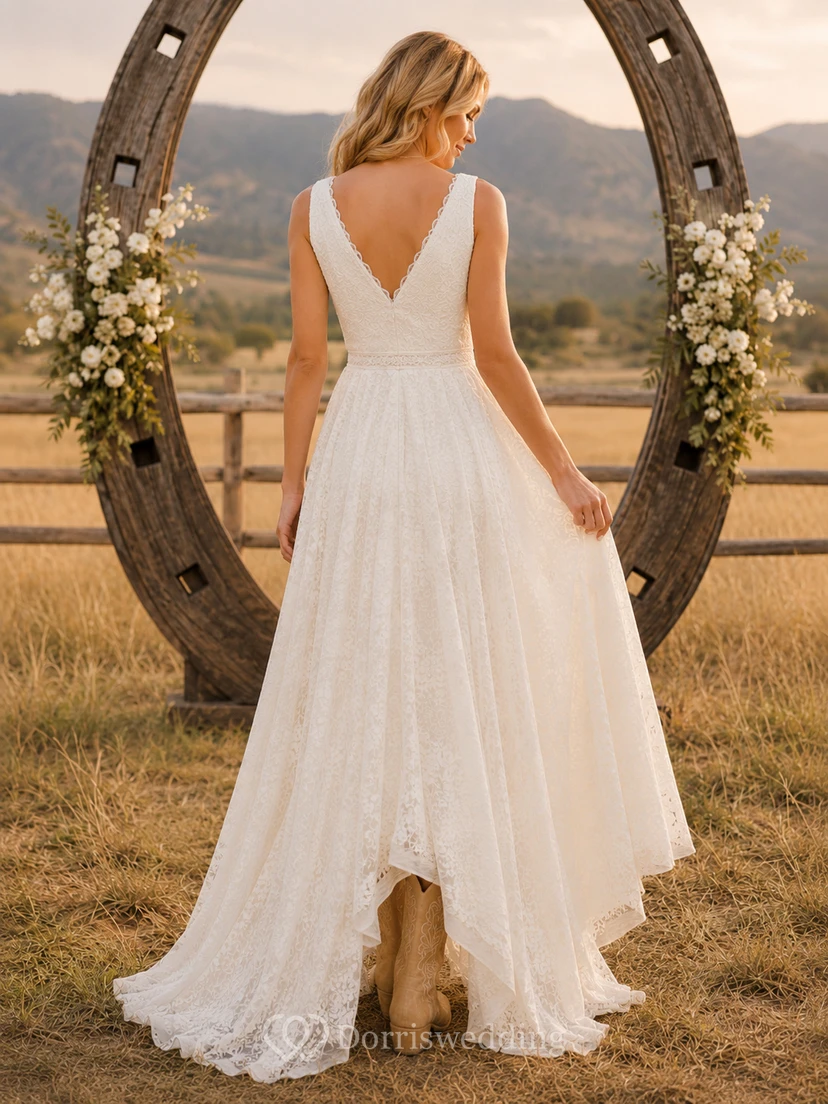 Rustikales Western-Hochzeitskleid mit V-Ausschnitt und asymmetrischem Saum view 2
