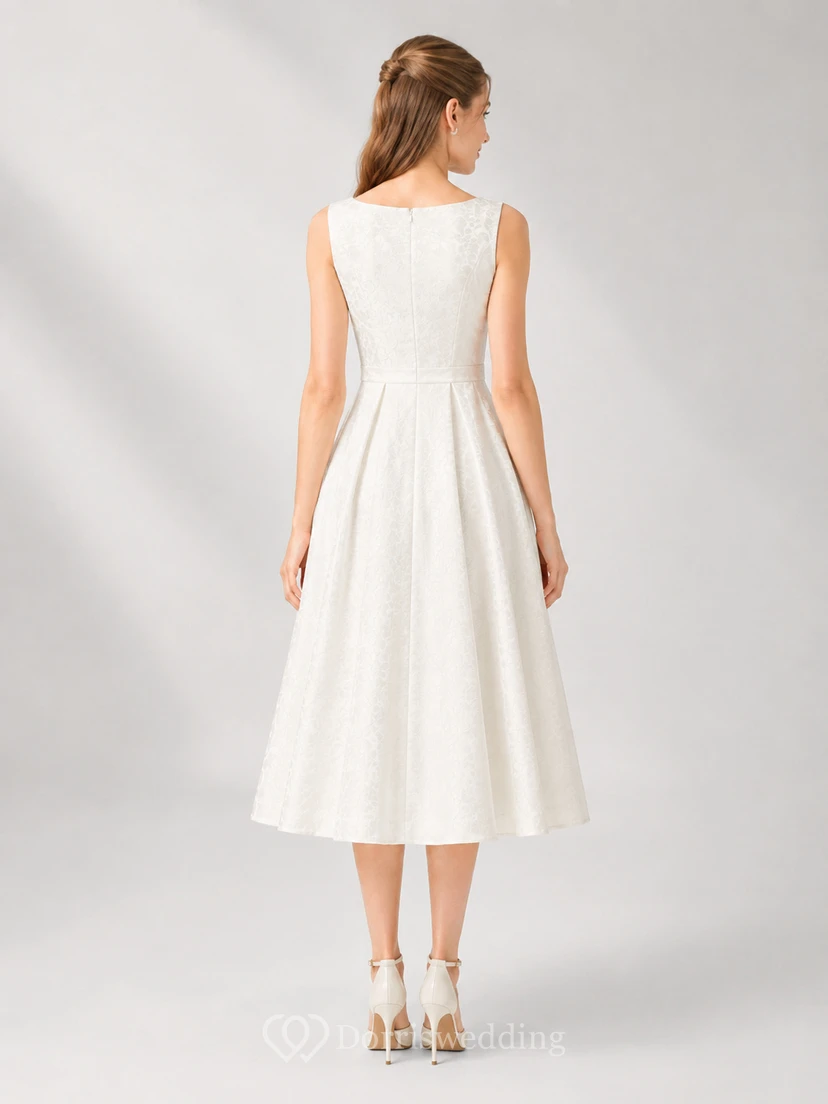 Robe de passage à l'âge adulte blanche perle sans manches texturée mi-longue view 2