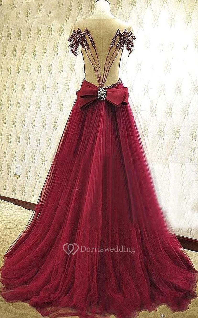 Kurzärmeliges A-Linien-Ballkleid mit Pailletten und Falten view 2