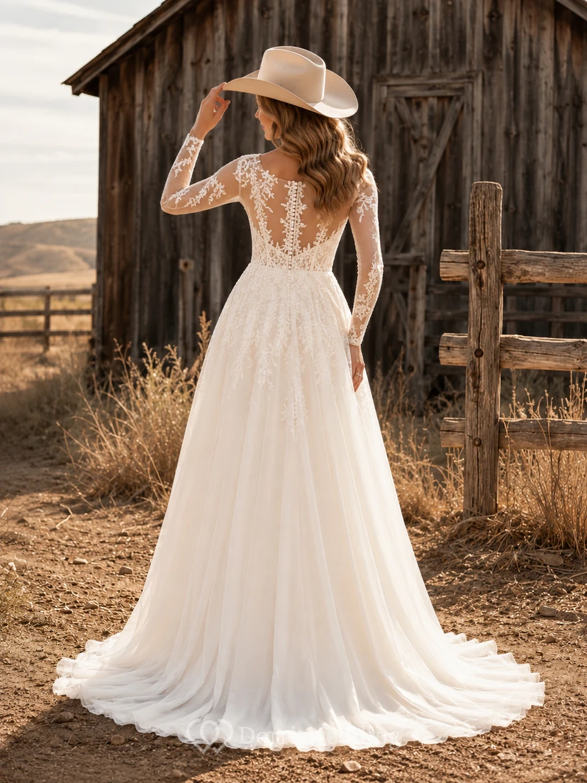 Robe de mariée de maternité à col en V et manches papillon en dentelle, robe de mariée champêtre view 2