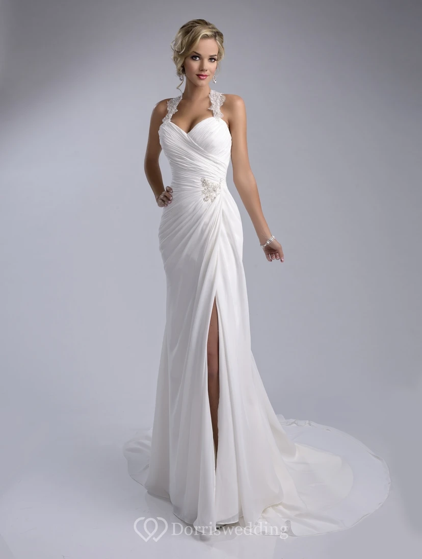 Vestido de novia de playa de gasa fruncida con escote halter y abertura lateral. view 3