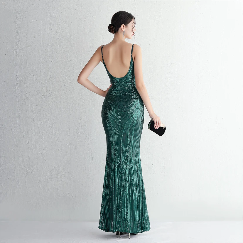 Vestido largo de noche con lentejuelas y tirantes de flores, ajustado, elegante y de estilo sofisticado. view 55