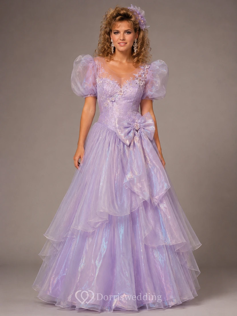Ballkleid mit V-Ausschnitt, kurzen Ärmeln und Rüschenstufen, bodenlang