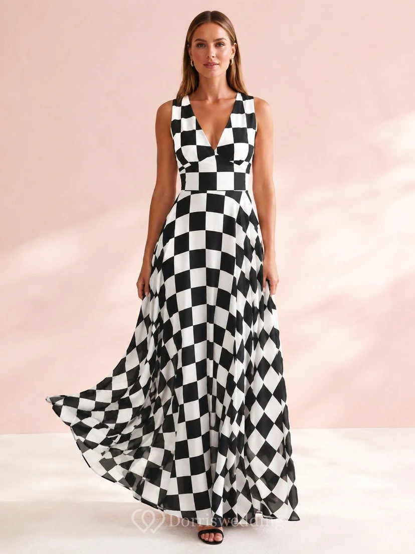 Checkerboard V-Neck Sleeveless A-Line Floor-Length Dramatic Formal Dress