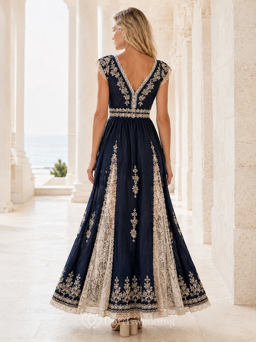 Luxuriöses, dunkelblaues, besticktes, mediterranes A-Linien-Kleid mit V-Ausschnitt, bodenlang, ärmellos view 2