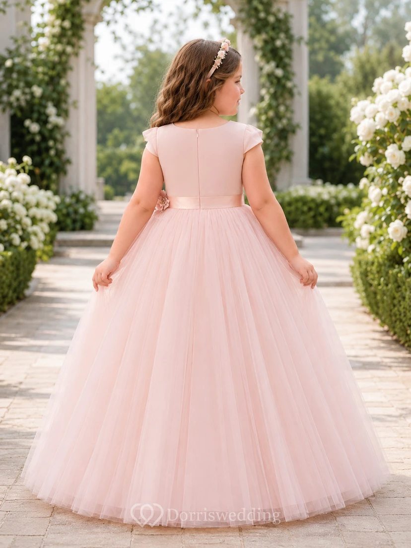 Bodenlanges Tüllkleid mit Spitzenoberteil, A-Linien-Schnitt, kurzen Ärmeln, Rundhalsausschnitt und bodenlangem Rock für Blumenmädchen. view 2