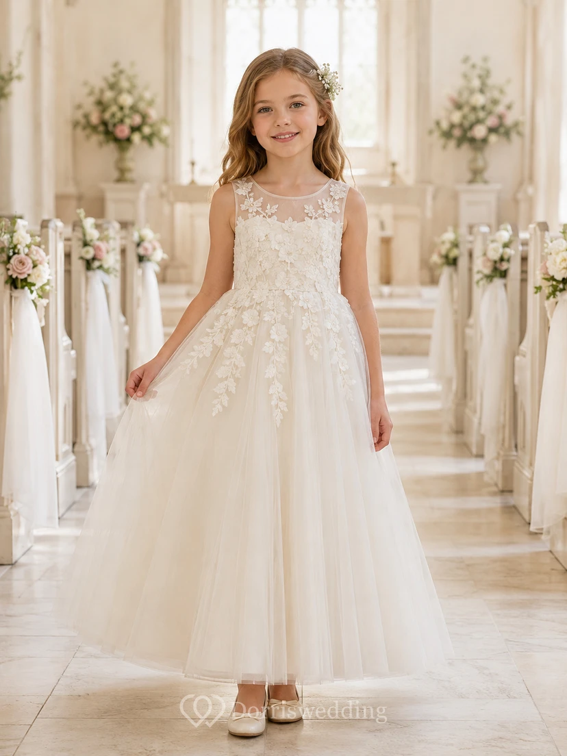 Vestido de niña de flores de tul hasta la rodilla con corpiño de encaje ilusión color marfil y encaje transparente.