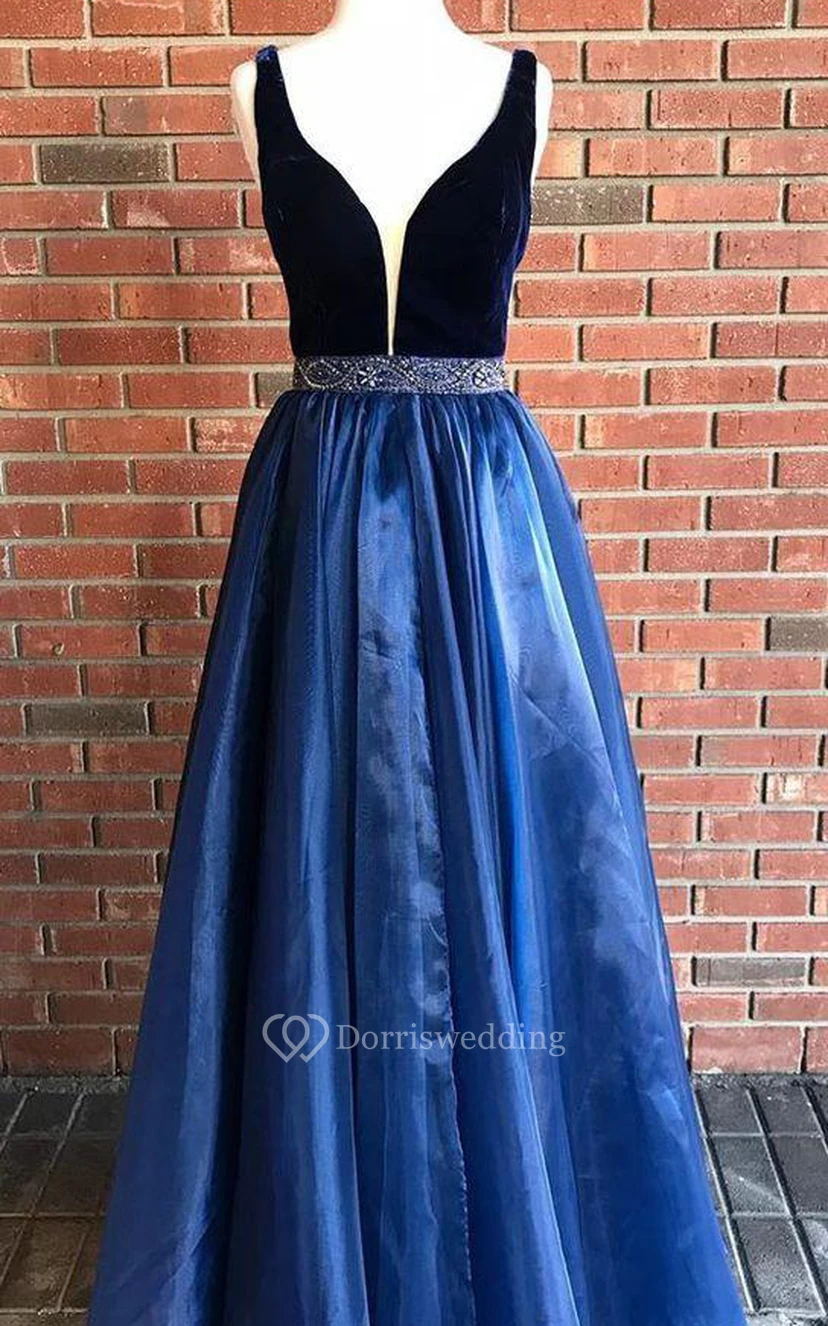 Casual Tulle A Line V-neck Sleeveless Prom Dress With Low-V Back Beading view 4