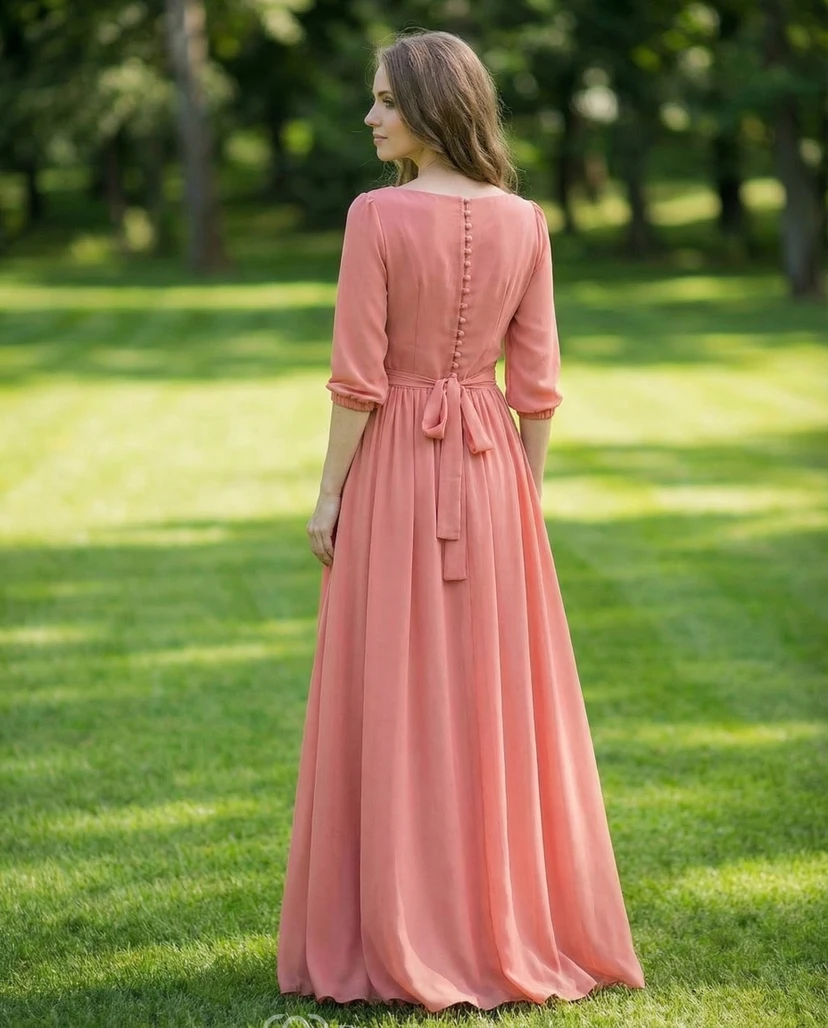 Vestido de gasa color melocotón para la madre de la novia view 2