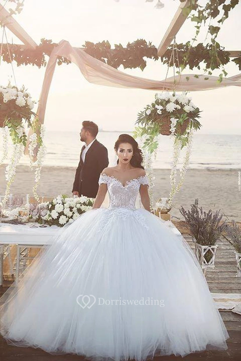 Delicate Tulle Lace Appliques Wedding Dress Off-the-shoulder Ball Gown view 3