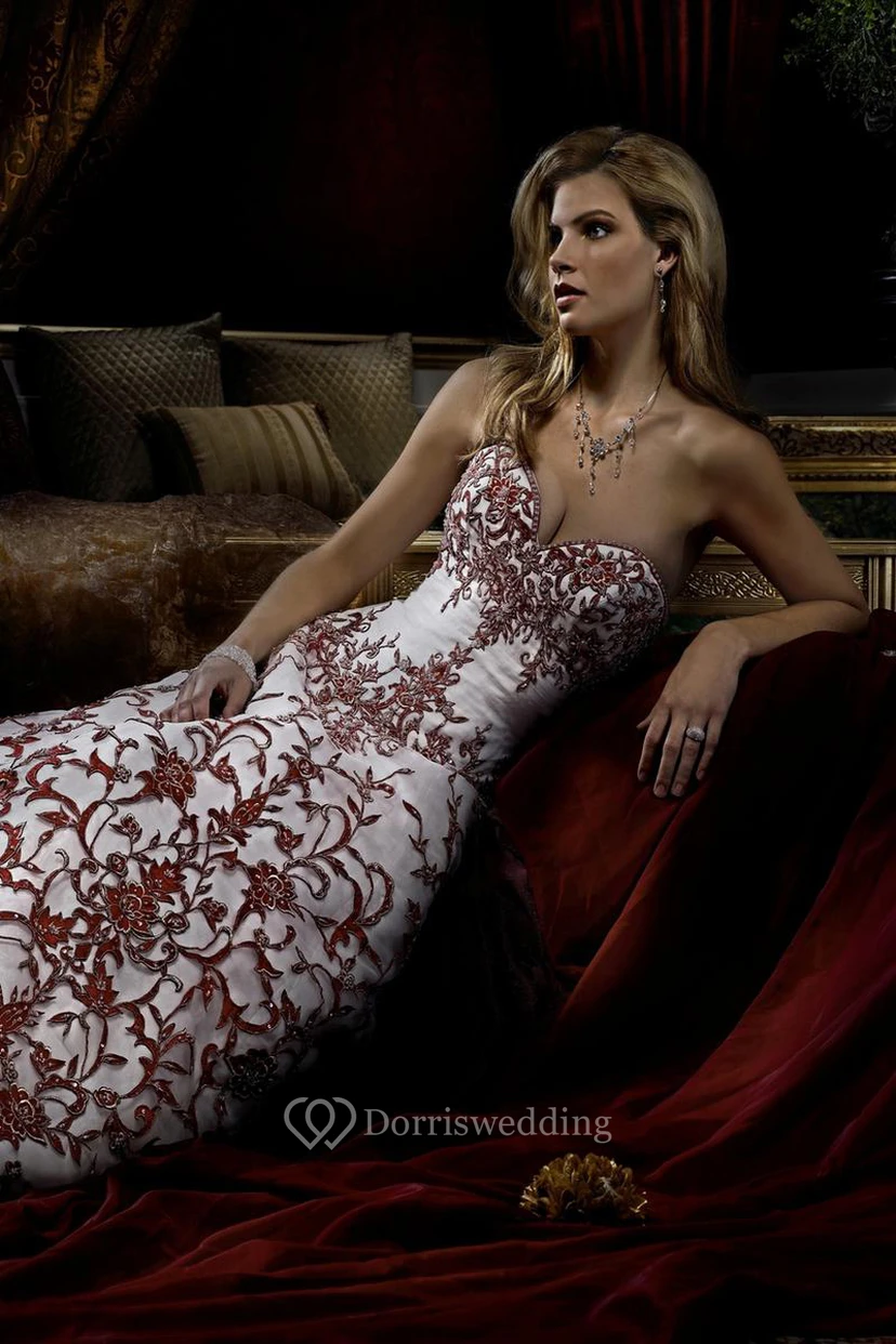 A-Line Embroidered Sweetheart Floor-Length Sleeveless Wedding Dress With Ruching And Beading view 3