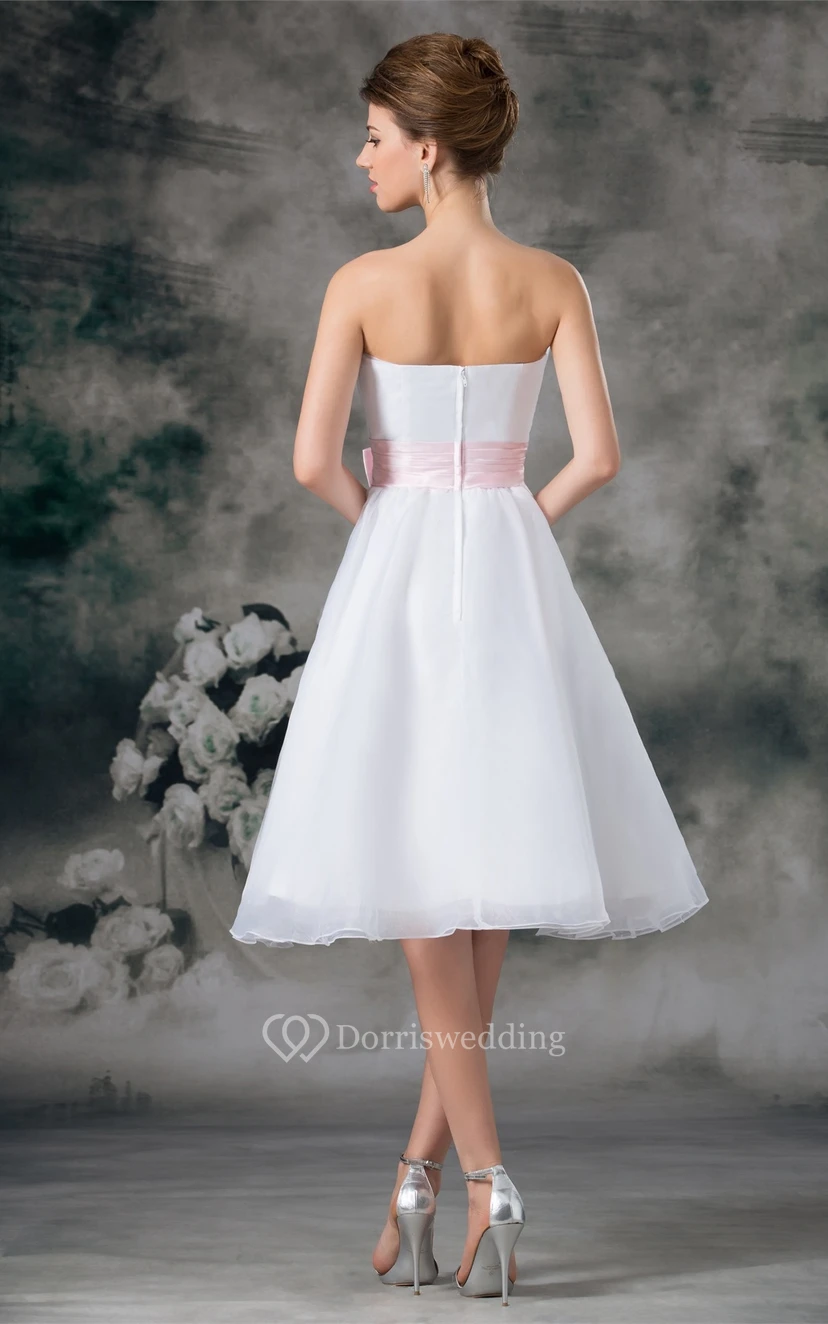Flattering Satin Organza a Line Sleeveless Strapless Short Wedding Dresses view 6