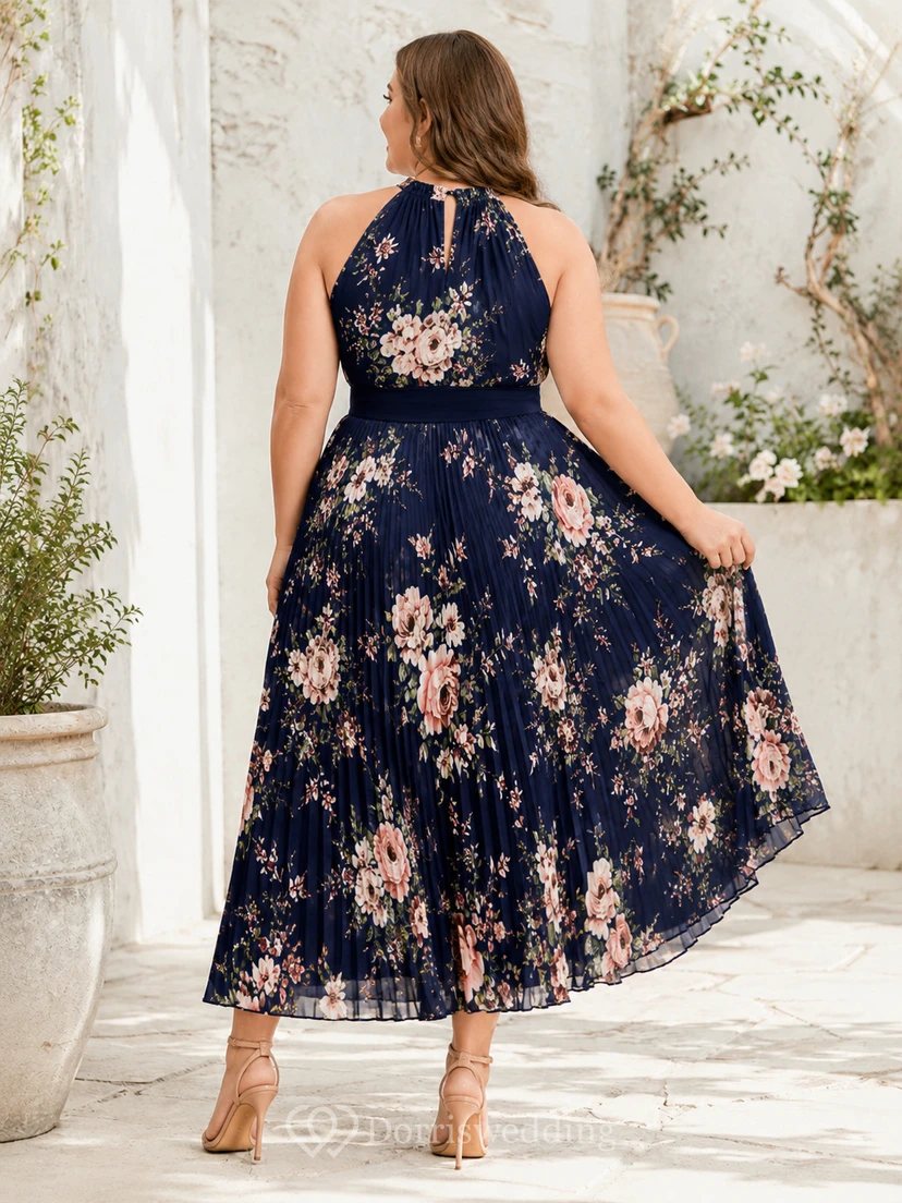 Marineblaues, geblümtes Neckholder-Spitzenkleid in A-Linie, Übergröße, Midi-Länge view 2