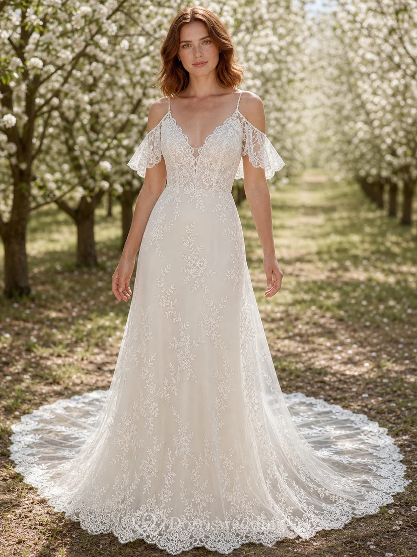 Vestido de novia bohemio de manga corta, corte en A, escote en V, hombros descubiertos, encaje de hojas y cola catedral.