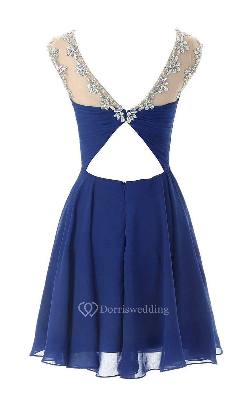 Chiffonkleid mit kurzen Ärmeln, Perlenstickerei und Schlüssellochausschnitt am Rücken view 3