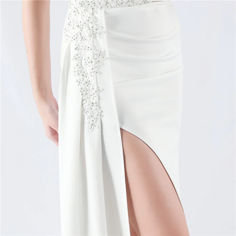 Schweres, mit Diamanten und Blumen besetztes, tailliertes Abendkleid aus Satin mit Fischgrätmuster und Perlenbesatz für Jahrestreffen und Hochzeiten view 20
