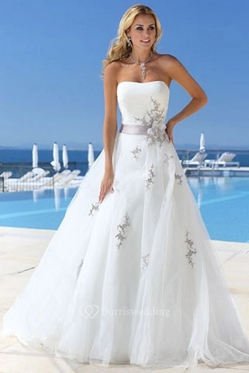 A-Line Strapless Appliqued Tulle Wedding Dress With Flower