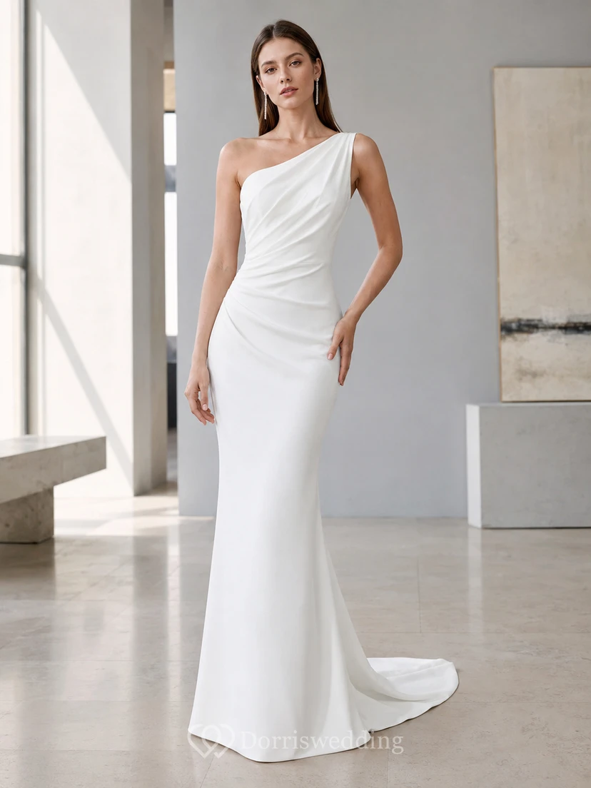 Robe de mariée sirène plissée en satin à une épaule, style court