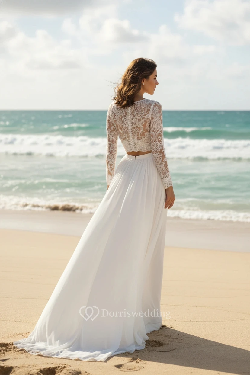 Robe de mariée bohème deux pièces à manches longues view 2