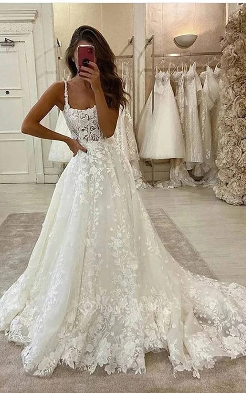 Lace Spaghetti A-line Ball Gown Applique Elegant Princess Wedding Dress with Court Train