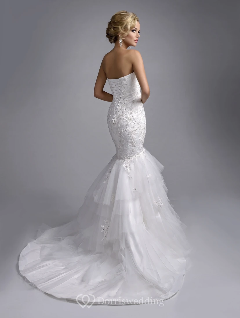 Mermaid Lace And Tulle Sweetheart Wedding Dress With Layered Skirt view 2