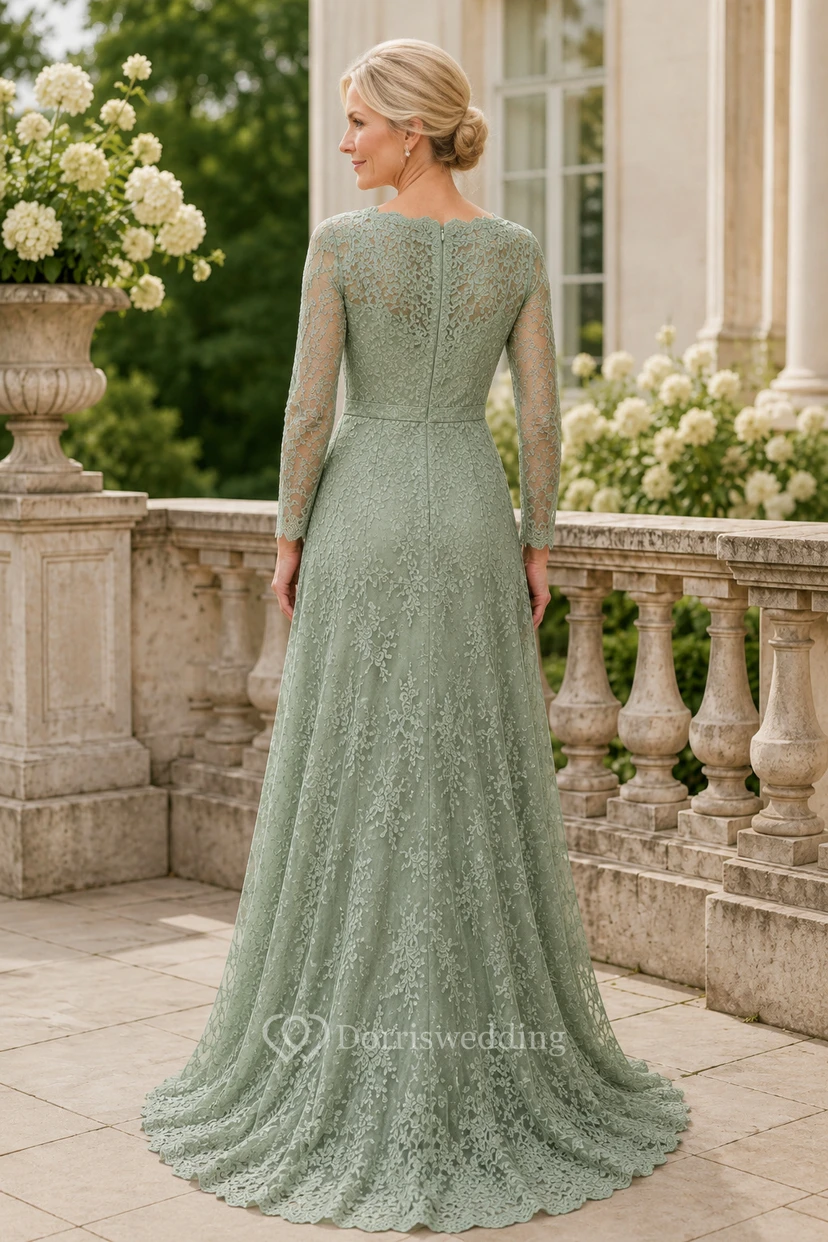 Salbeigrünes, langärmeliges A-Linien-Kleid aus Spitze mit Schleppe view 2