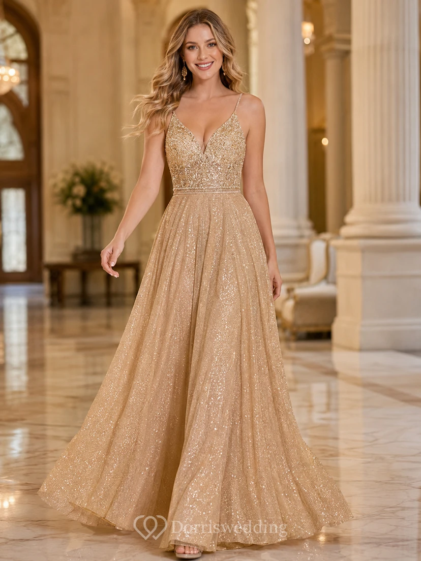 Vestido de tul con escote en V y brillo color champán, corte A, largo hasta el suelo, Perú.