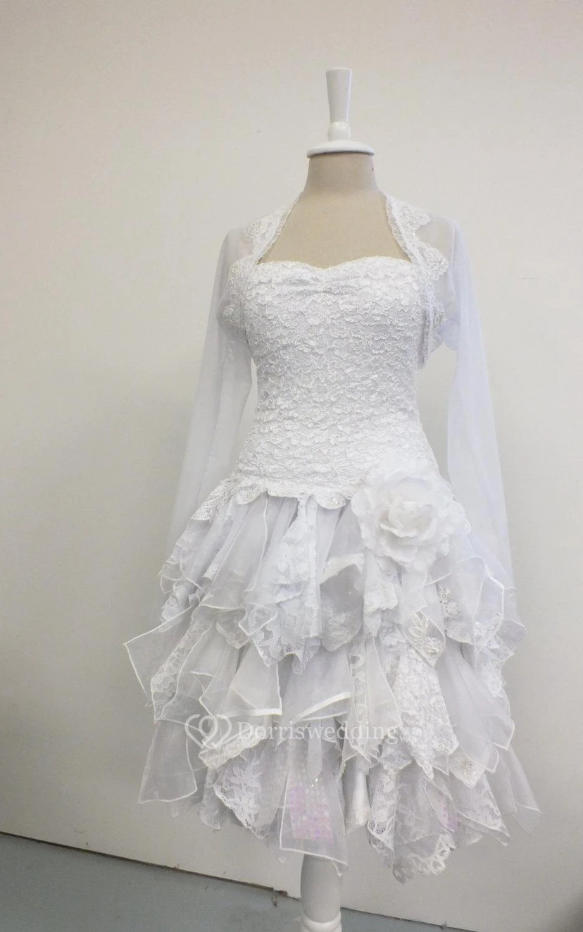 Robe courte trapèze bustier en dentelle à volants et veste assortie view 3