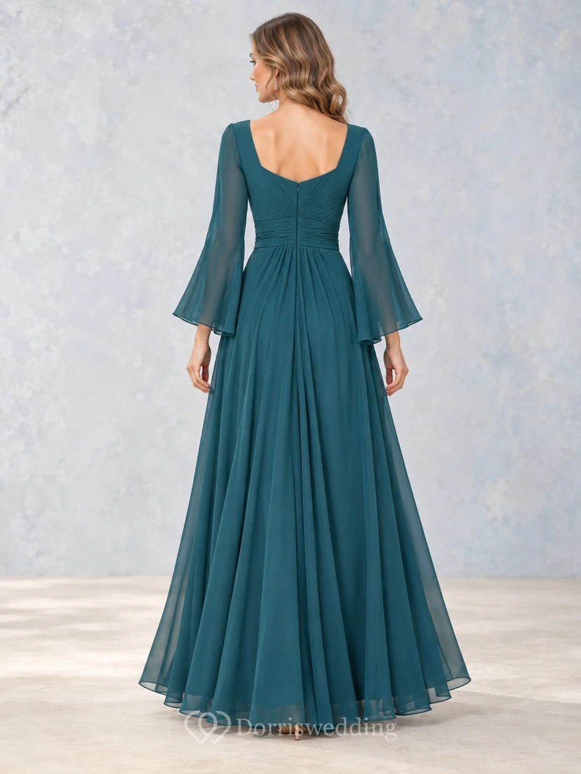 Vestido de noche largo de gasa color verde azulado, formal, con escote corazón, mangas acampanadas, cintura fruncida y corte en A. view 2