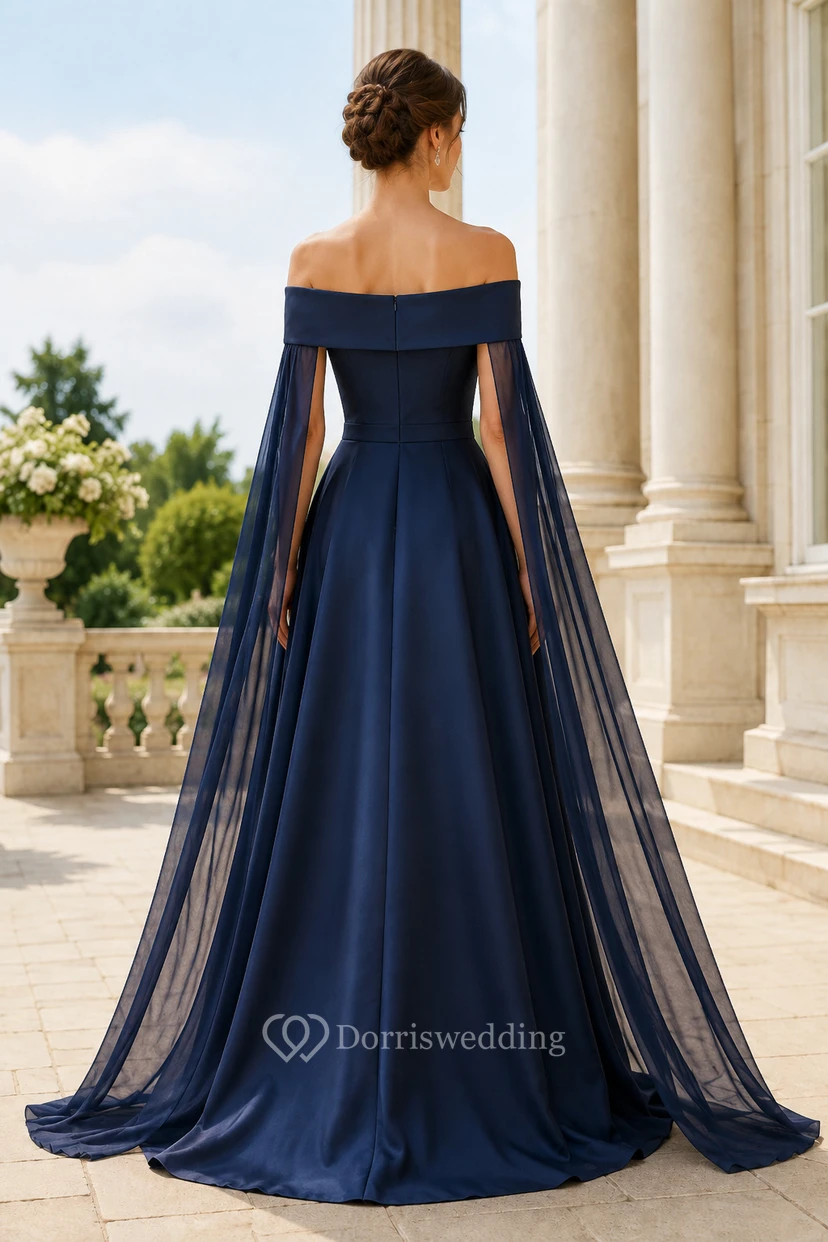 Robe de soirée bleu marine foncé en satin et tulle, coupe trapèze, épaules dénudées, longueur au sol view 2