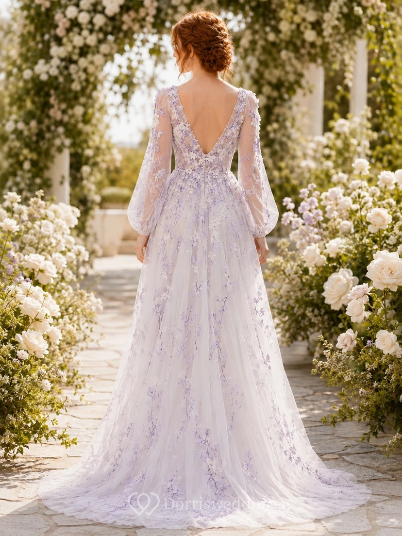 Lavendelfarbenes Brautkleid aus Chiffon mit Blumenmuster in A-Linie, V-Ausschnitt, langen Ärmeln und Kapellenschleppe view 2