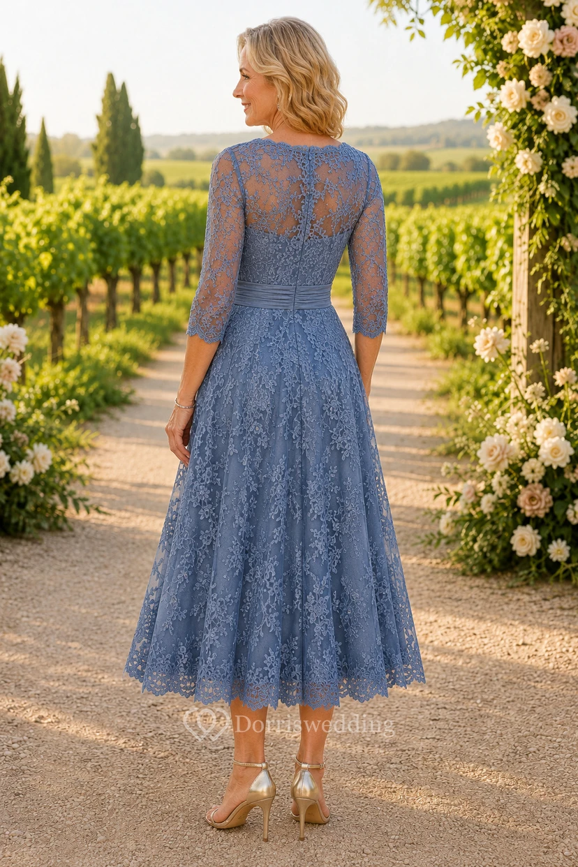 Robe de mère bleu acier, longueur thé, dentelle bateau, coupe trapèze, longueur thé view 2