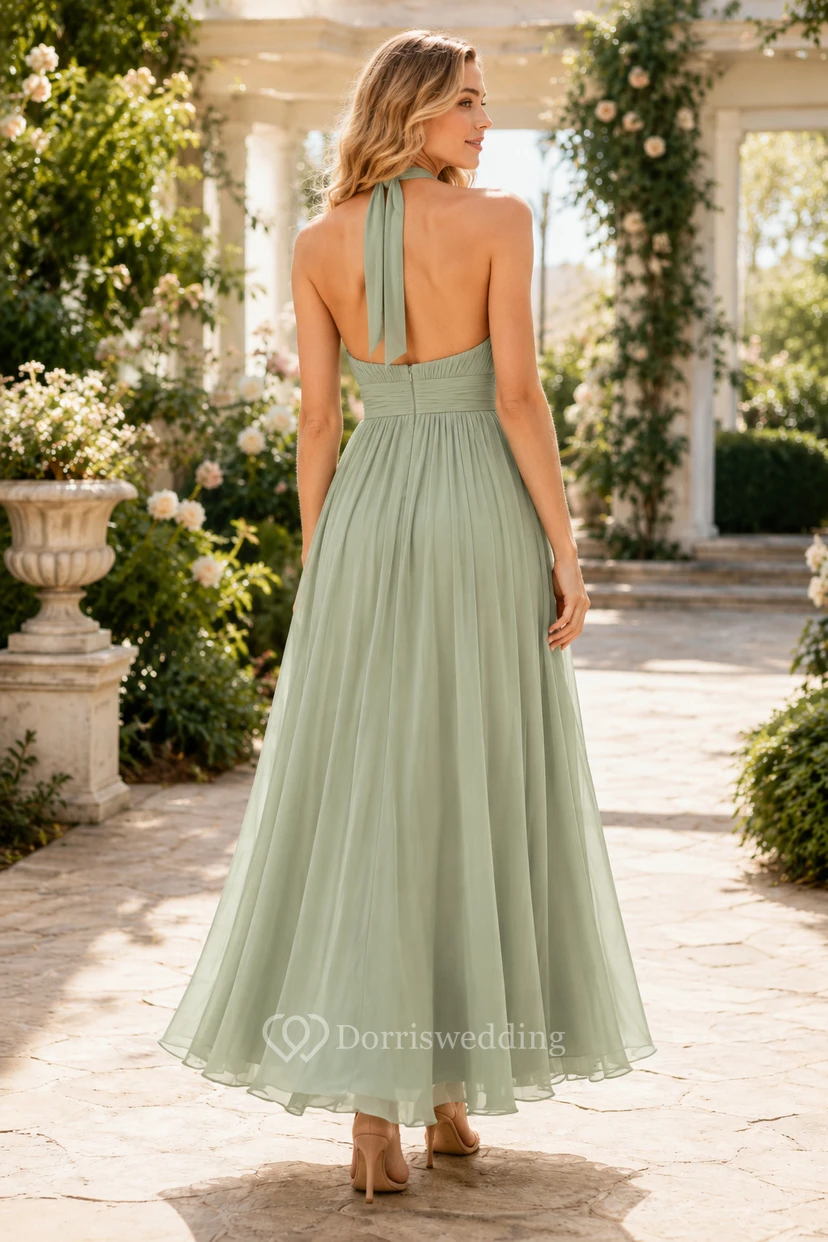 Salbeigrünes, plissiertes Chiffonkleid in Teelänge und A-Linien-Schnitt mit Neckholder view 2