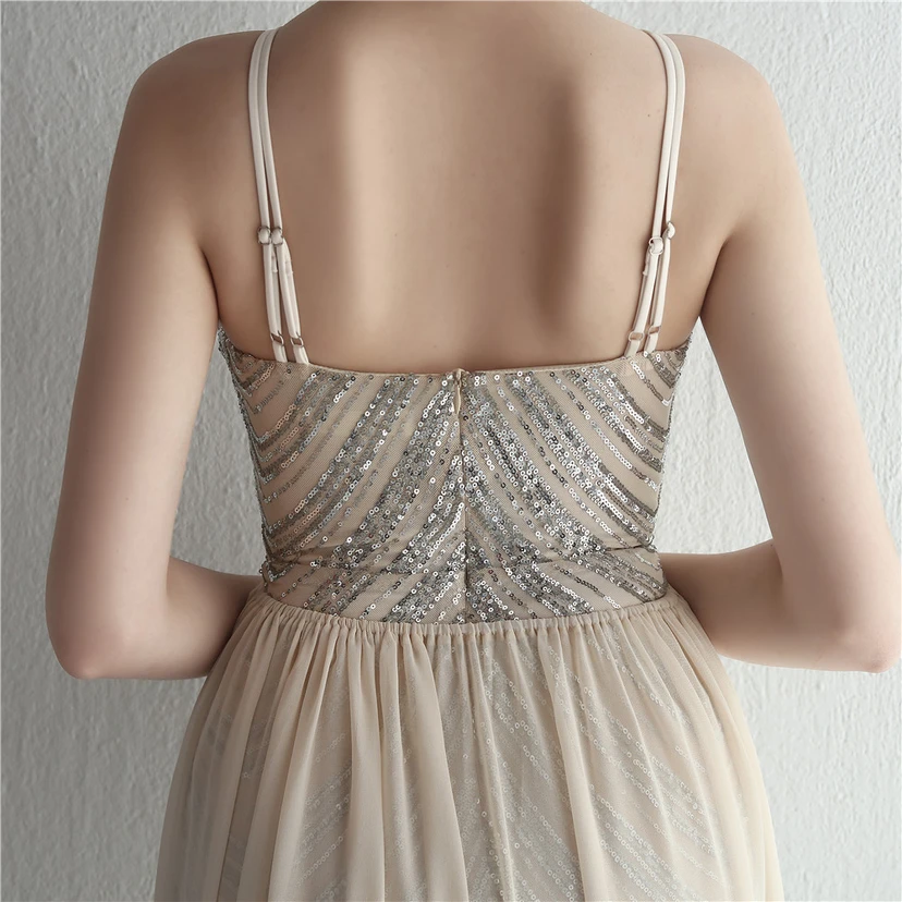 Paillettenbesetzter Chiffonrock mit Blumenmuster, handgefertigt mit Perlen und Neckholder-Ausschnitt, elegant und kühl, perfekt für festliche Anlässe. view 32