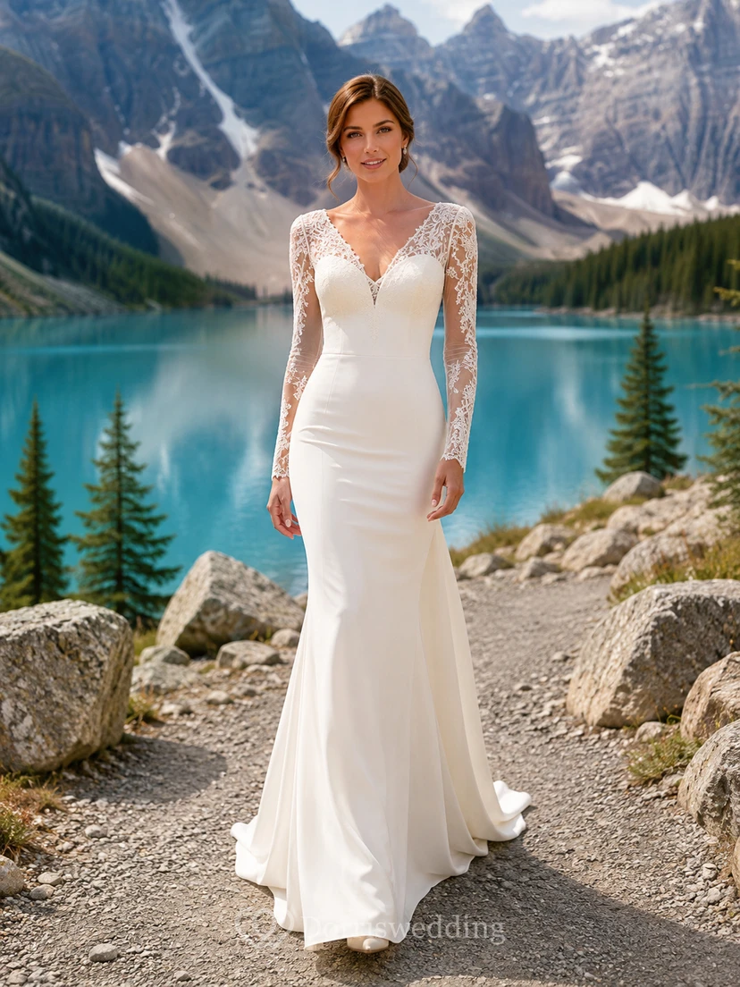 Robe de mariée sirène en crêpe de dentelle à manches longues pour une destination alpine