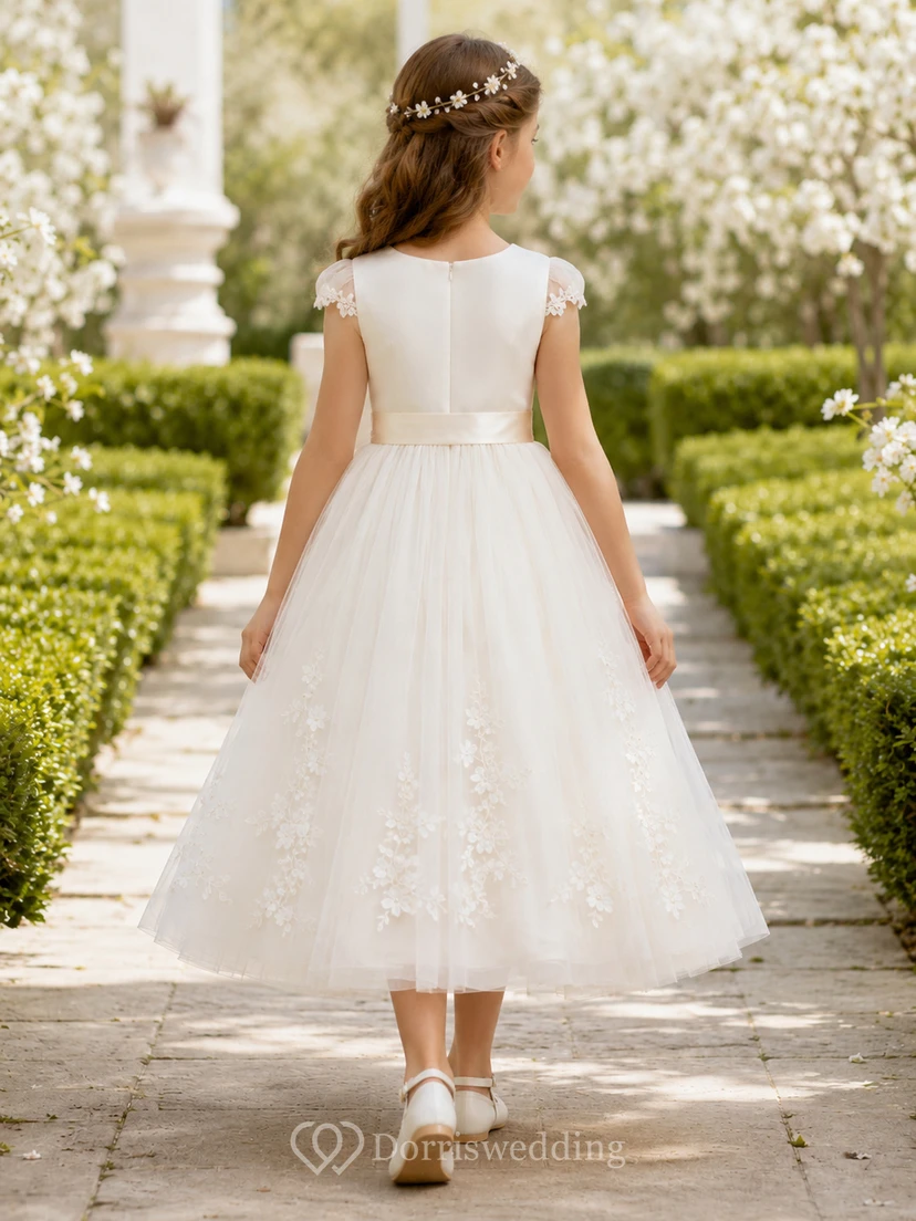Robe de demoiselle d'honneur mi-longue en tulle à manches courtes et applications florales, pour communion view 2