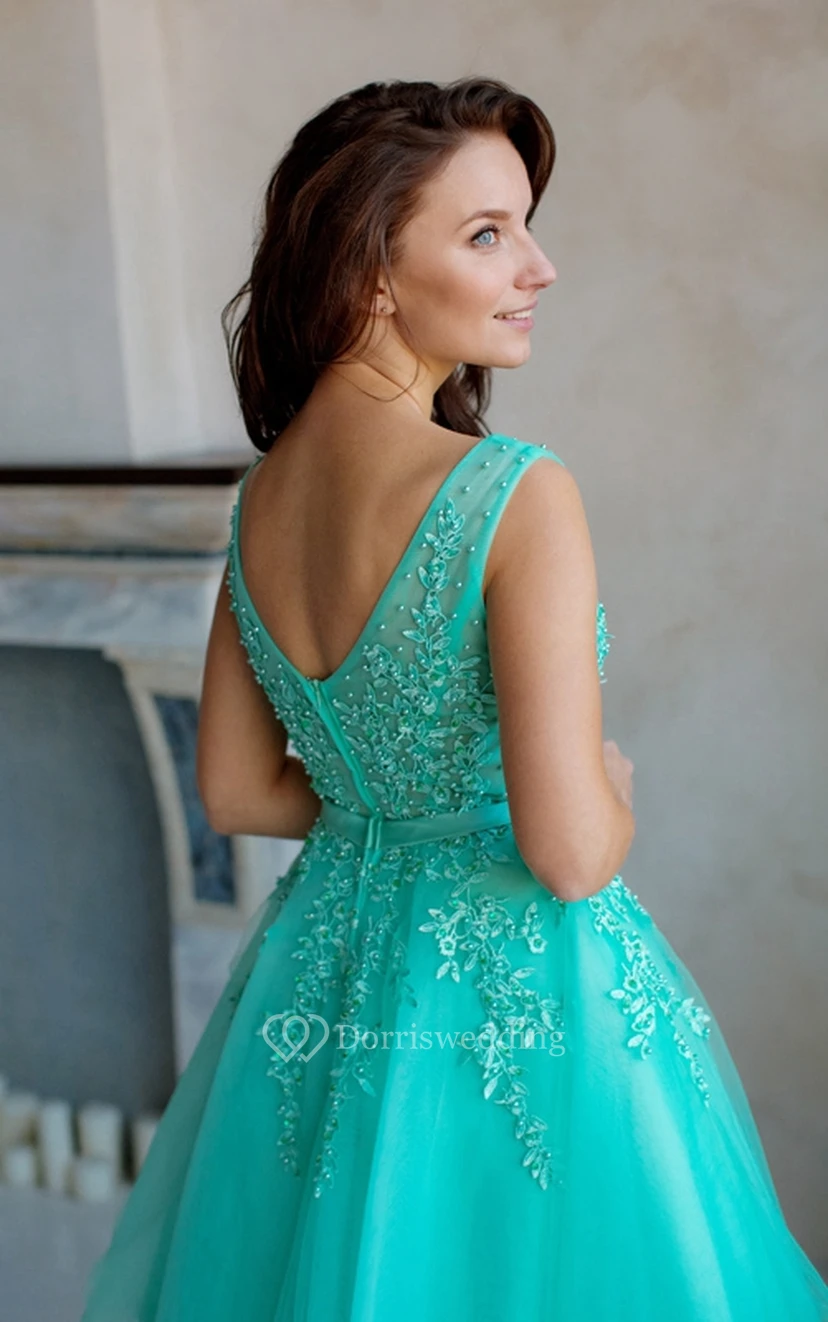 A-Line Knee-Length V-Neck Short Sleeve Tulle Lace Appliques Low-V Back Dress view 2