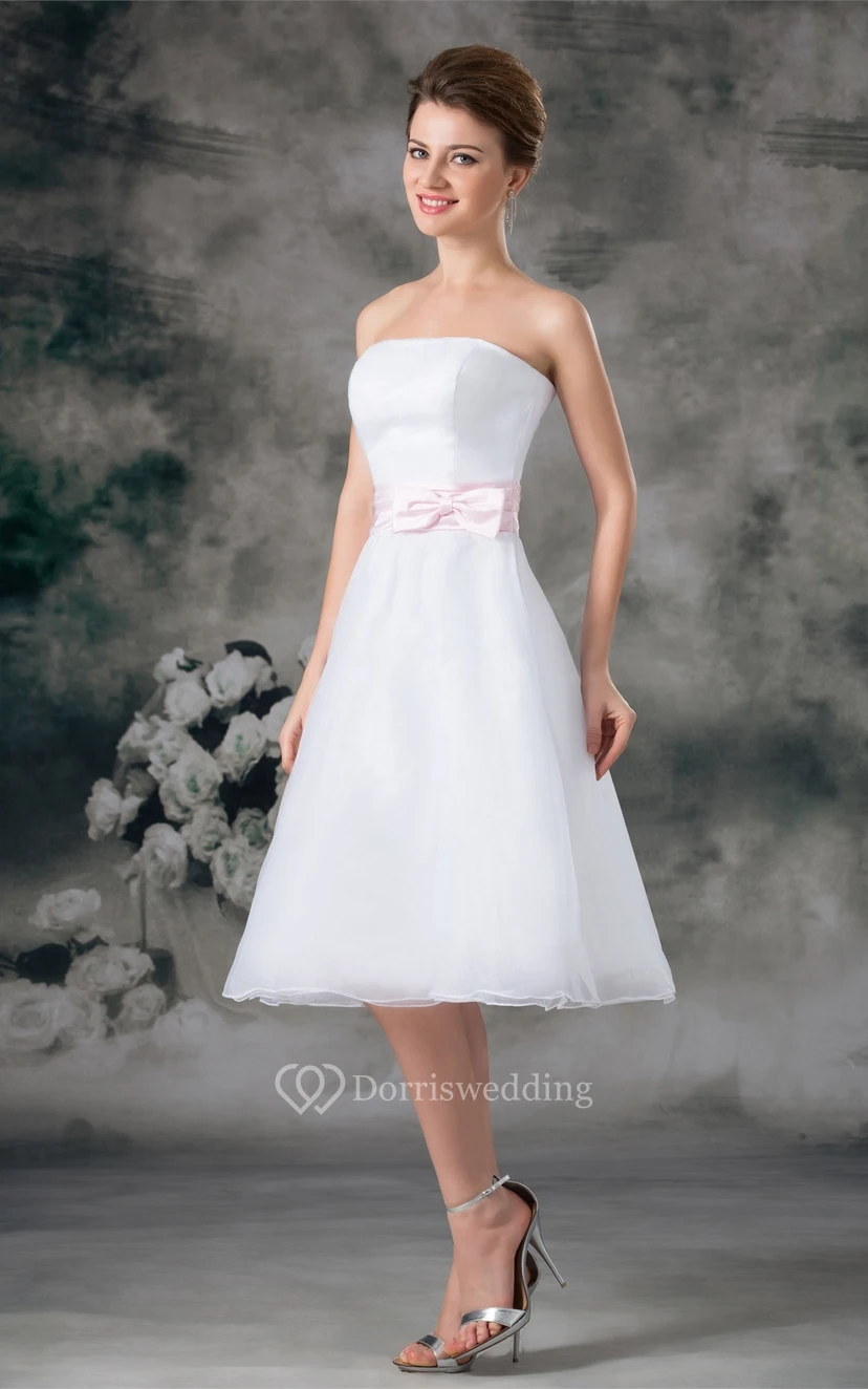 Flattering Satin Organza a Line Sleeveless Strapless Short Wedding Dresses view 4