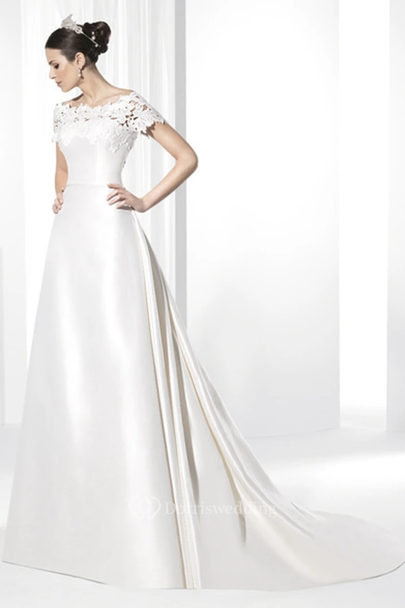 Bateau-Neck Short-Sleeve Satin Wedding Dress With Lace